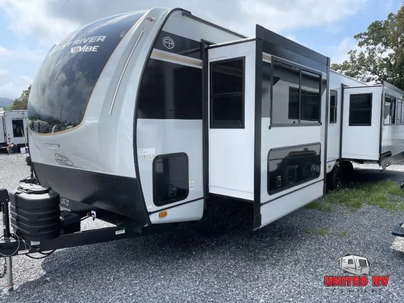2026 Forest River Vibe 3400XL - Photo 4