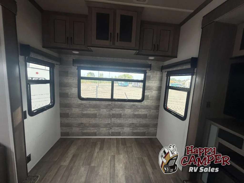 2021 Forest River Cedar Creek 377BH, Photos photo 32