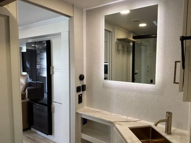 2026 Brinkley Model I 294, Photos photo 28
