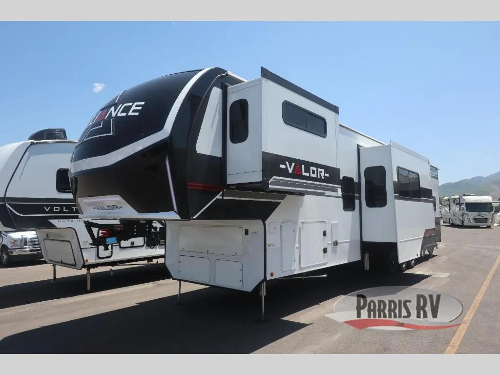 2026 Alliance RV Valor 40V13 - Photo 4