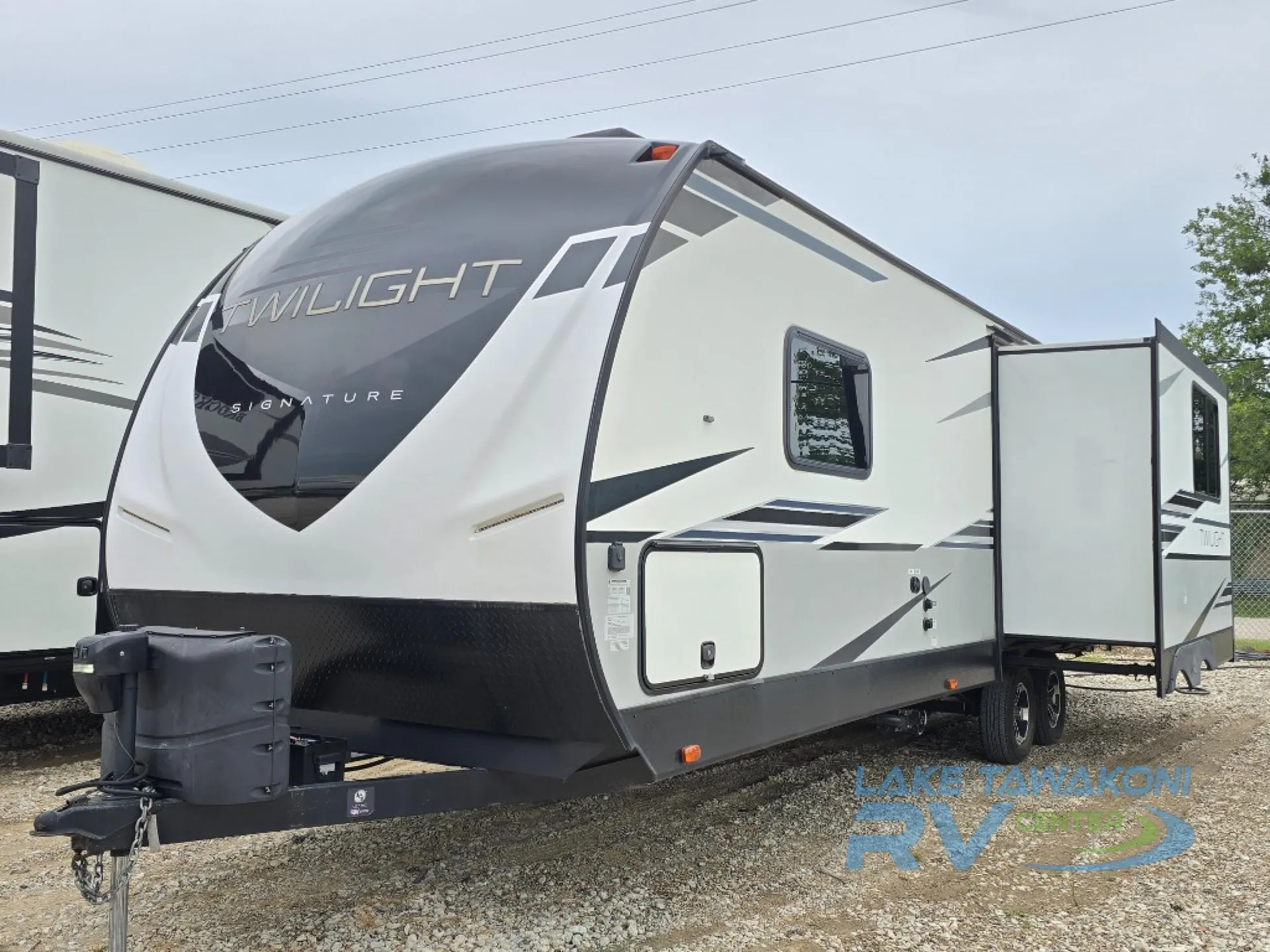 2022 Cruiser RV Twilight Signature TWS-2690 - Photo 2