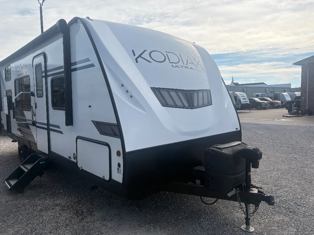 2022 Dutchmen Kodiak Ultra-Lite 227BH - Photo 2