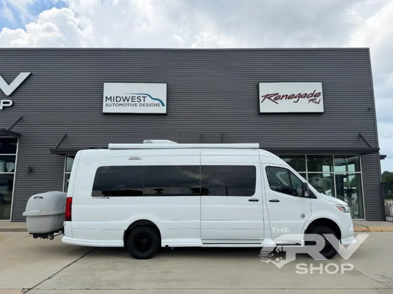 2025 OGV Luxury Coach V-Tour 10TBA - Photo 3