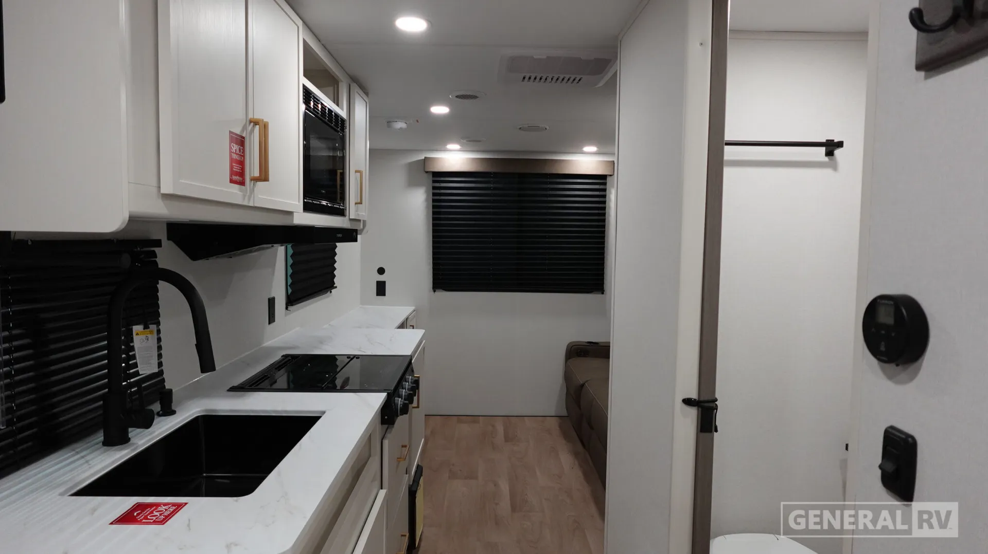 2026 Grand Design Transcend Xplor 21RLX - Photo 3