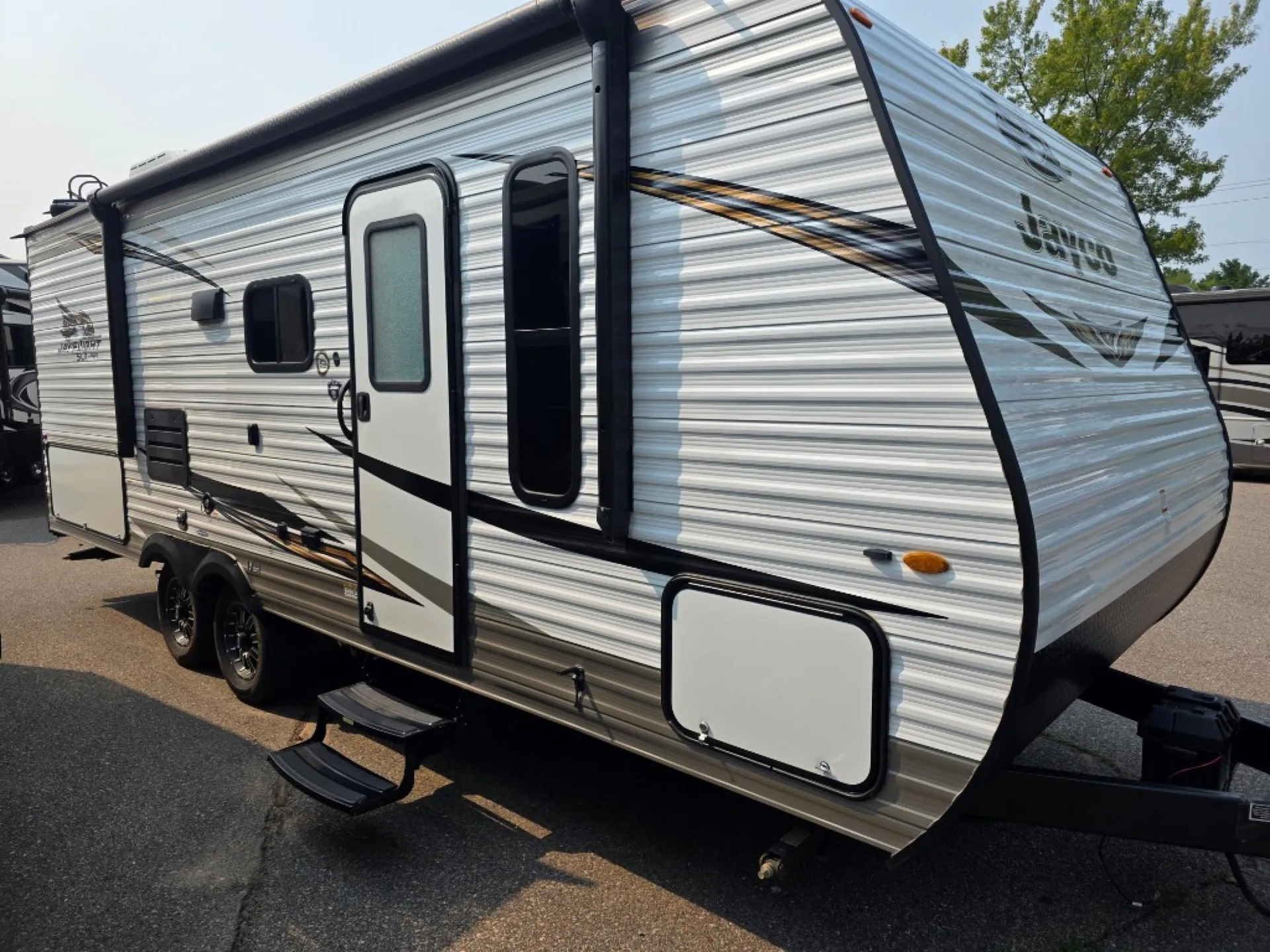 2020 Jayco Jay Flight SLX 8 224BH - Photo 3