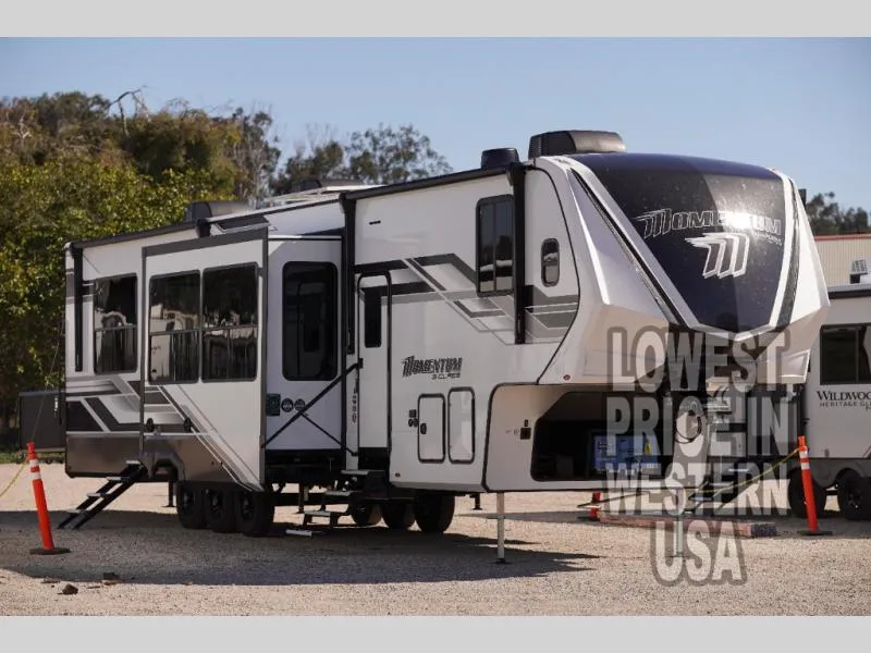 2026 Grand Design Momentum G-Class 394G - Photo 4