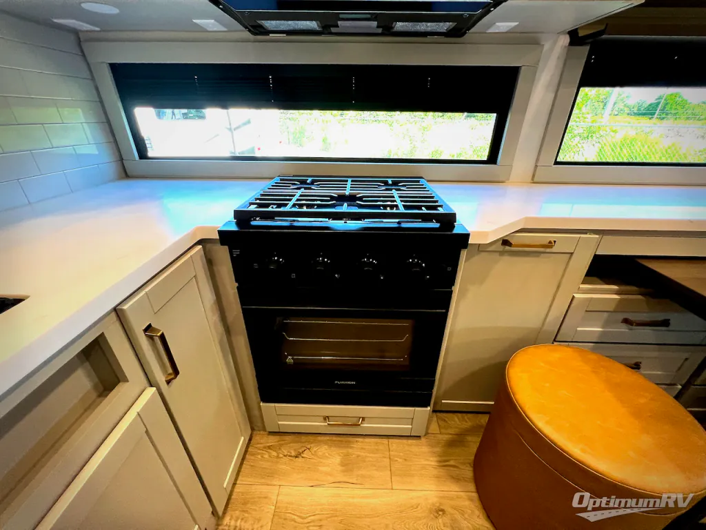 2025 Brinkley Model Z 2670, Photos photo 10