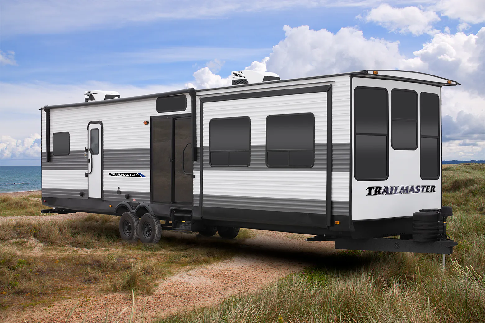Gulf Stream Trailmaster Lodge 406FLR exterior