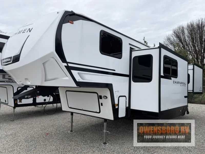 2026 Coachmen Chaparral Lite 218SE - Photo 3