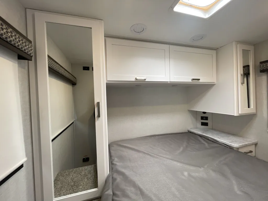 2026 Thor Motor Coach Freedom Elite 28HZ, Photos photo 18