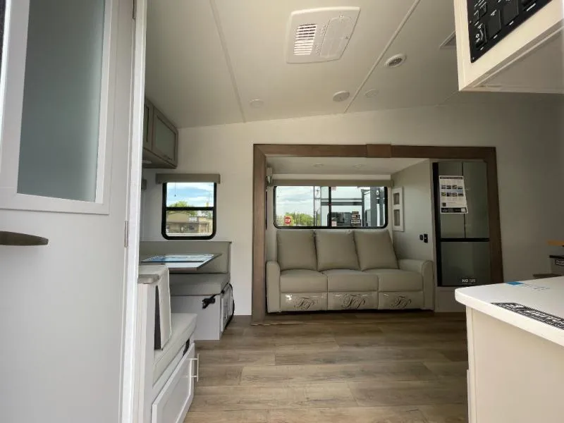 2026 Alliance RV Avenue 26RD - Photo 3