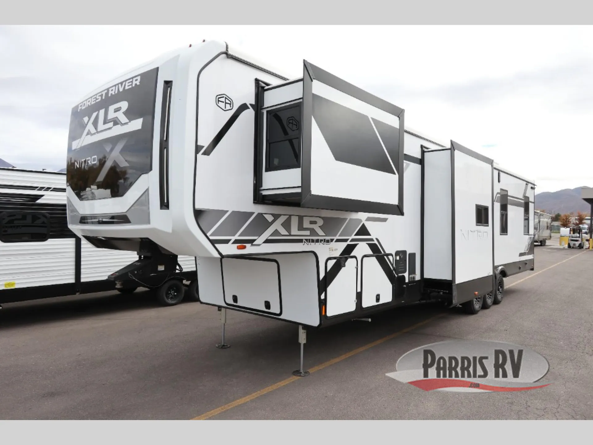 2026 Forest River XLR Nitro 40G17 - Photo 4