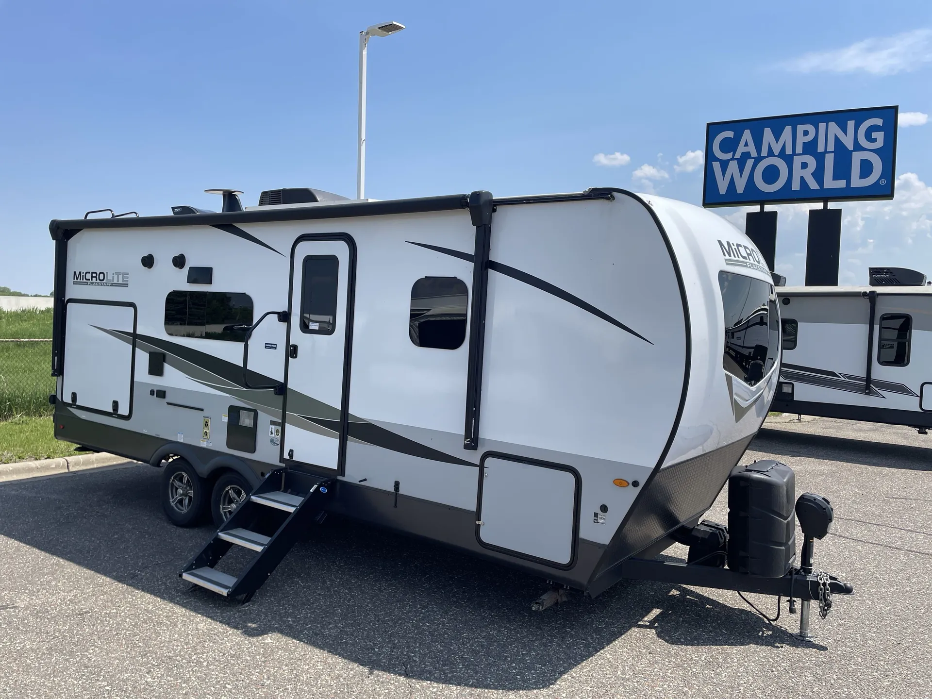 2023 Forest River Flagstaff Micro Lite 25BSDS - Photo 2