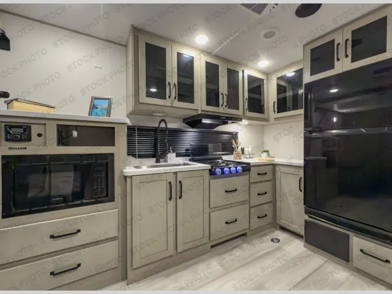 2027 Grand Design Momentum MAV 27MAV - Photo 4