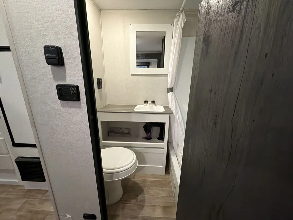 2021 Keystone Hideout 186SS, Photos photo 16
