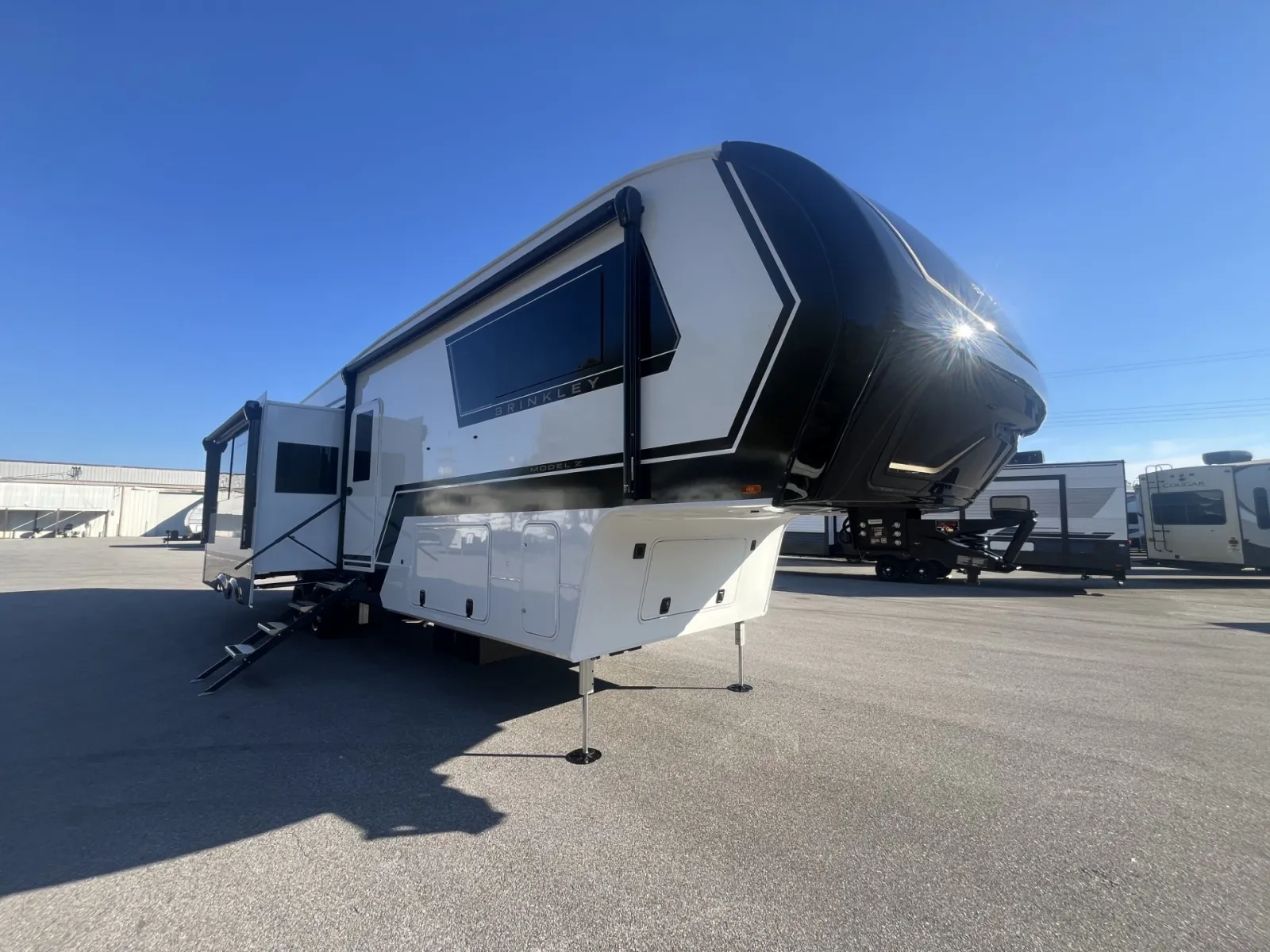 2026 Brinkley Model Z 3420 - Photo 2