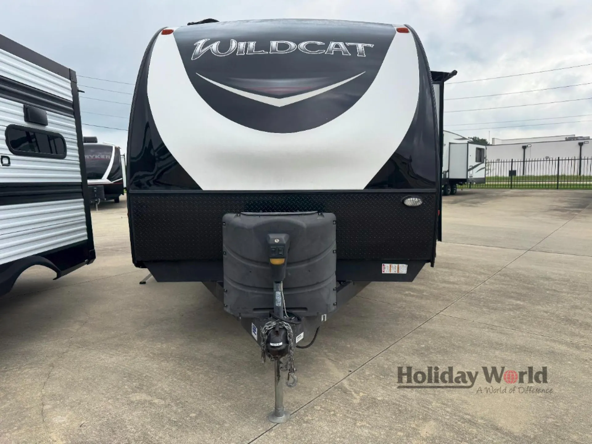 2019 Forest River Wildcat 292QBD - Photo 2