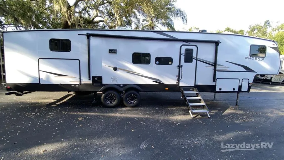 2026 Shasta RVs Phoenix 368TBH - Photo 3