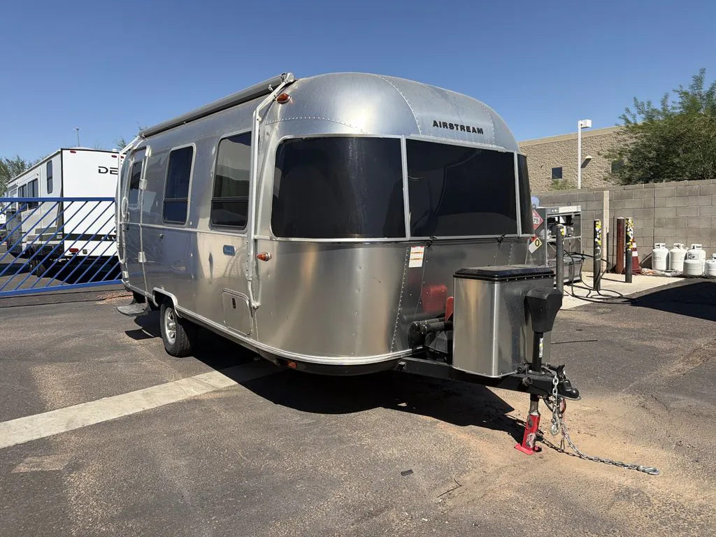 2021 Airstream Bambi 22FB - Photo 3