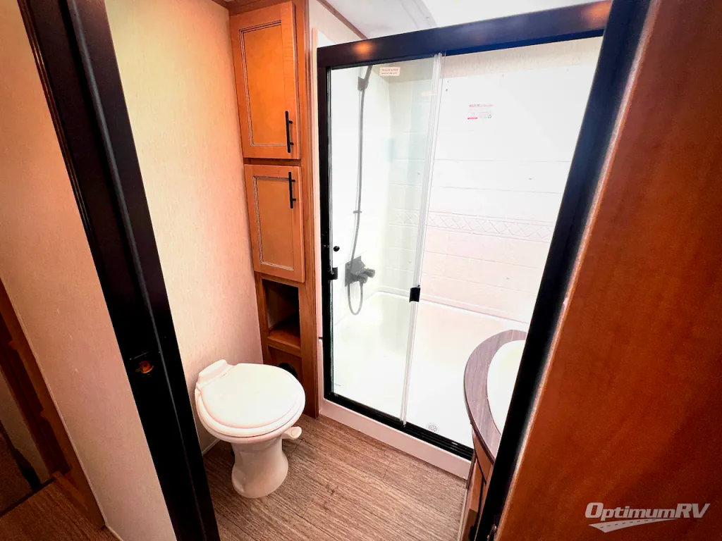 2023 Forest River Sabre 36BHQ, Photos photo 17