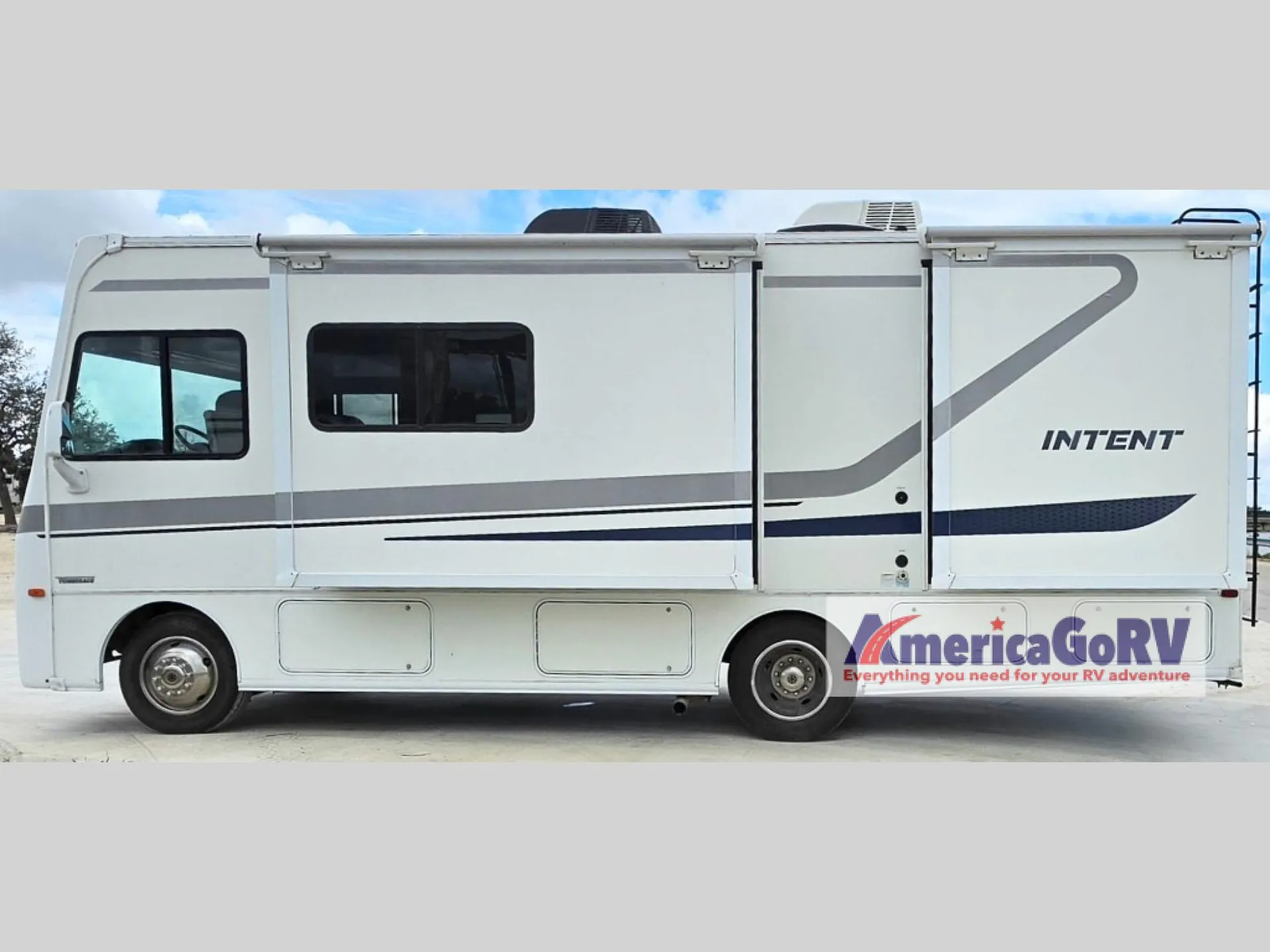 2018 Winnebago Intent 26M - Photo 4