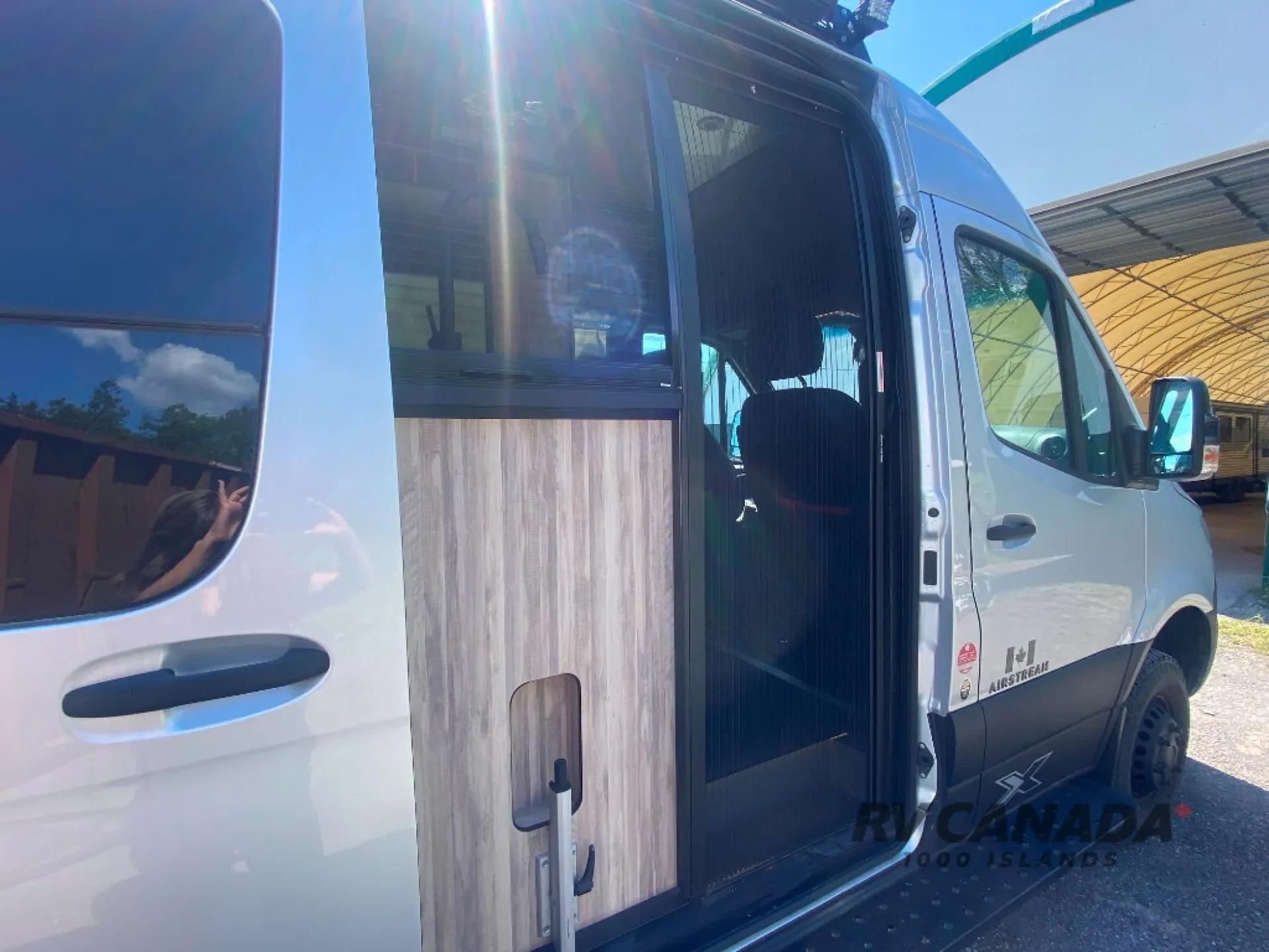 2022 Airstream Interstate 24X - Photo 3