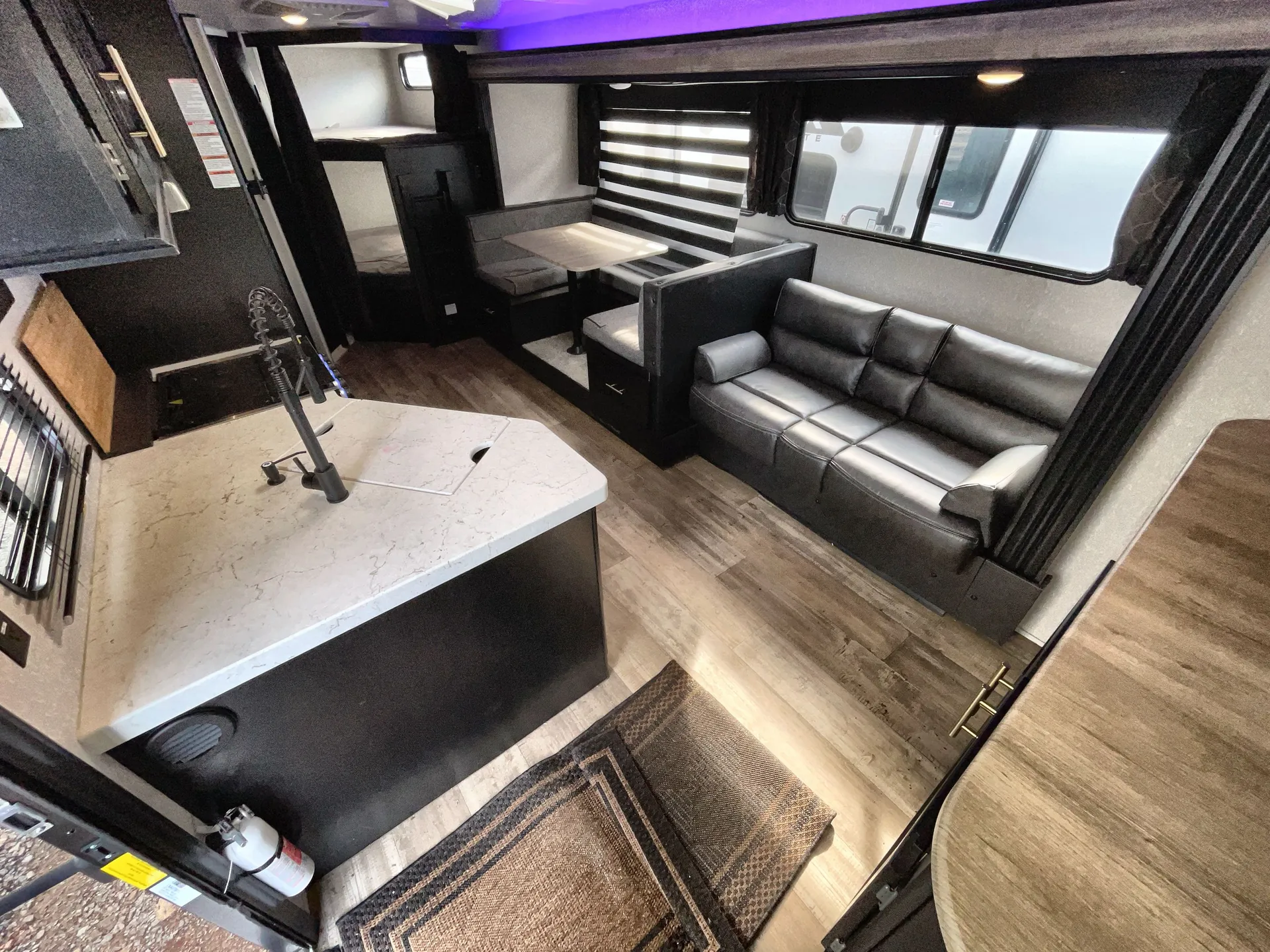 2022 Forest River Cherokee Grey Wolf 26DBH — backside
