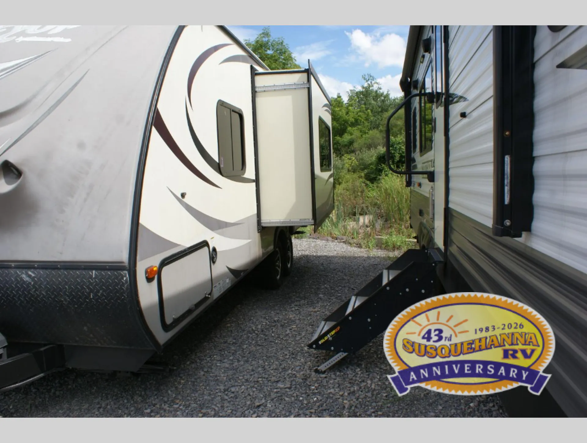 2015 Forest River Surveyor 220RBS - Photo 4