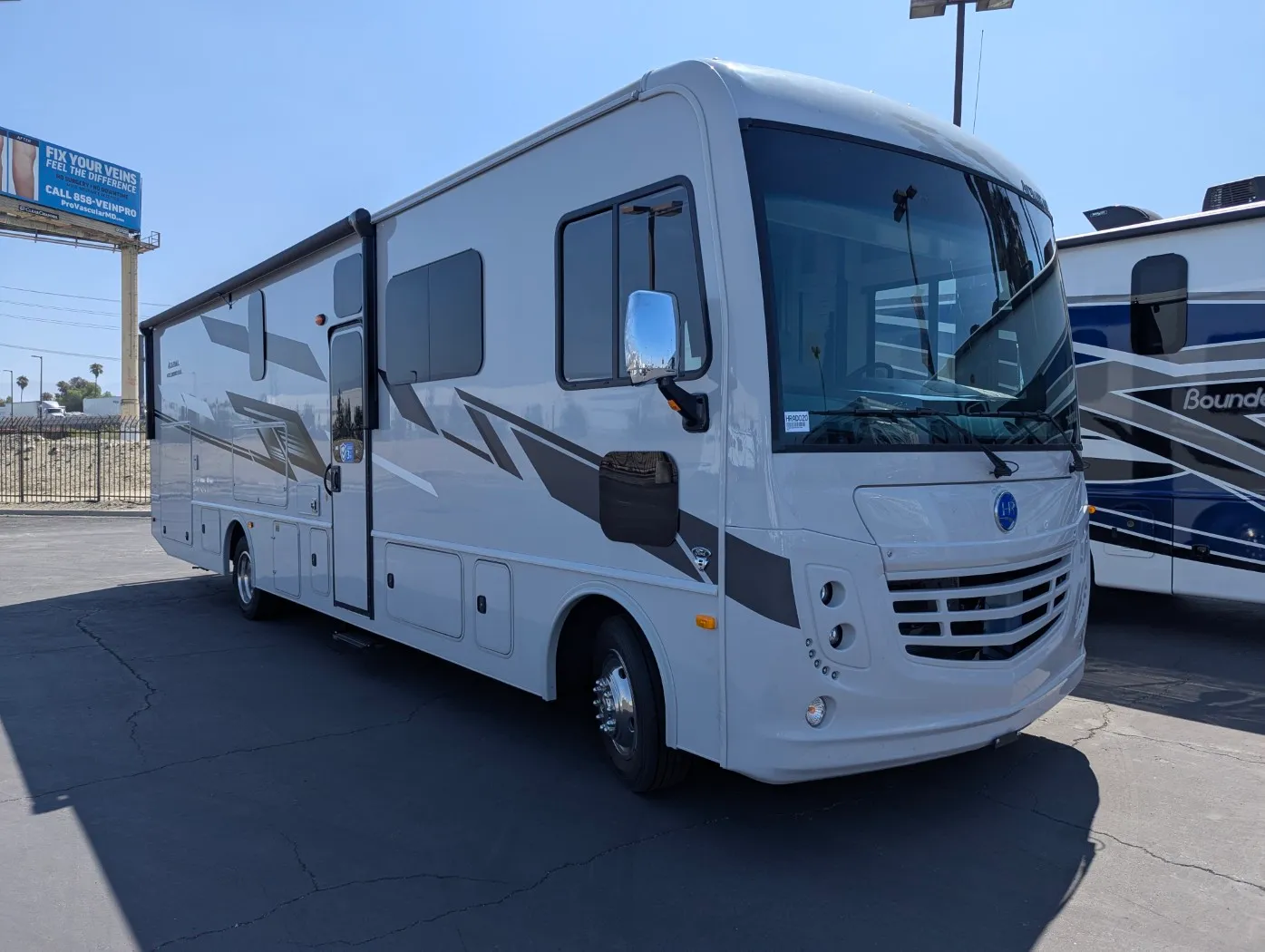 2026 Holiday Rambler Admiral 34J - Photo 2
