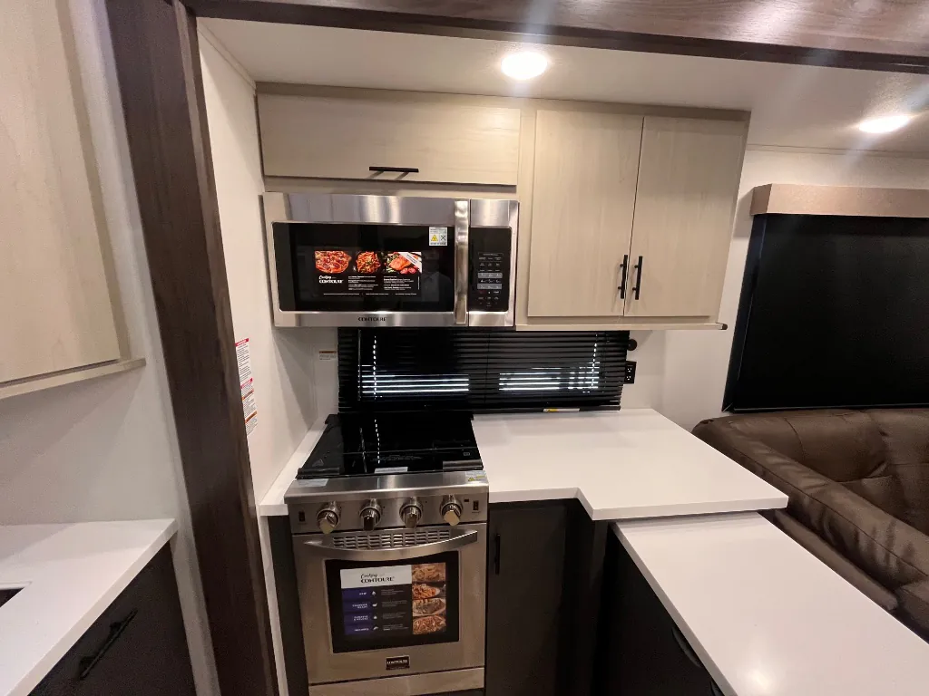 2027 Forest River RV Wolverine 32JF, Photos photo 10
