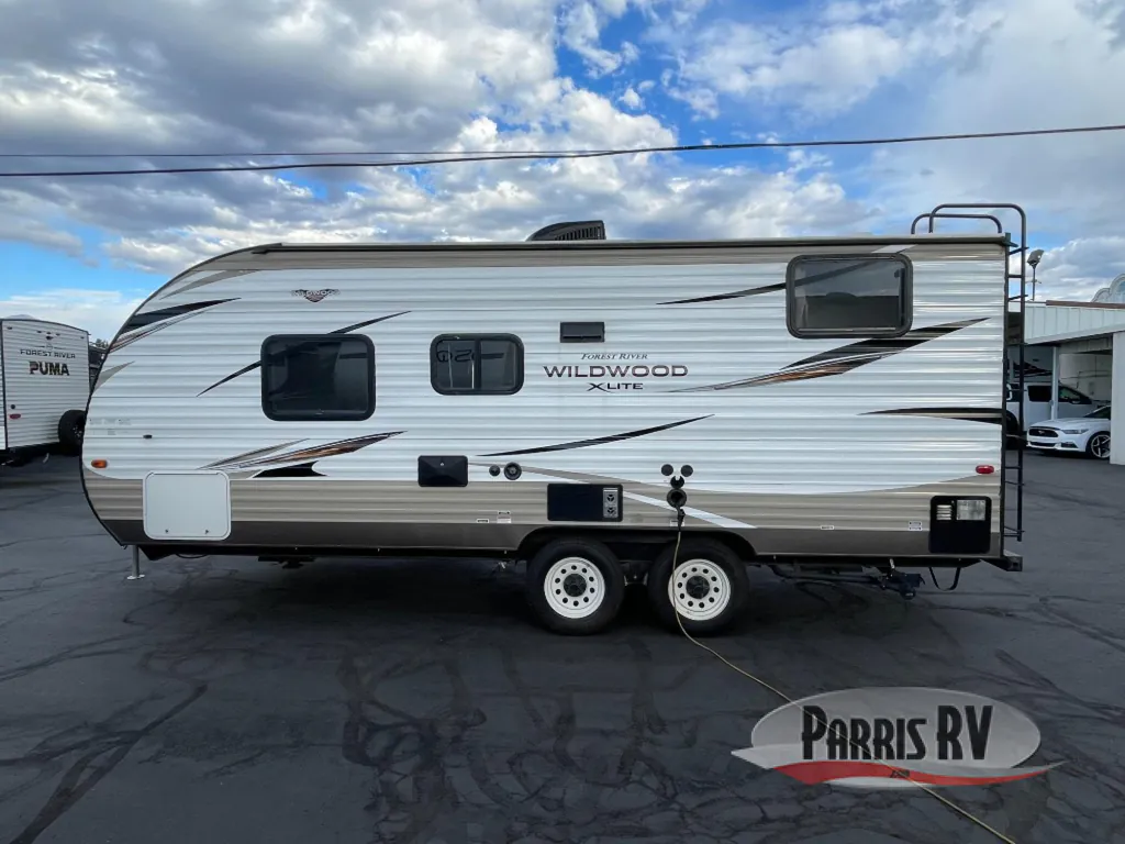 2019 Forest River Wildwood X-Lite 201BHXL, Photos photo 8