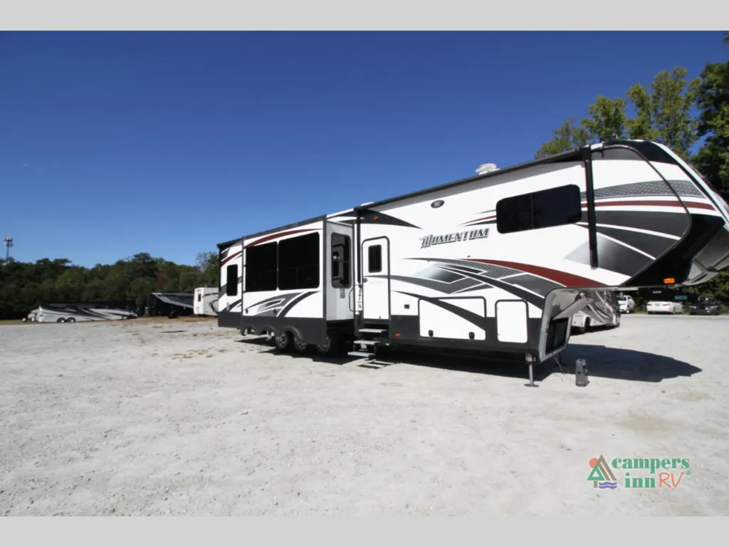2016 Grand Design Momentum 380TH, Photos photo 3