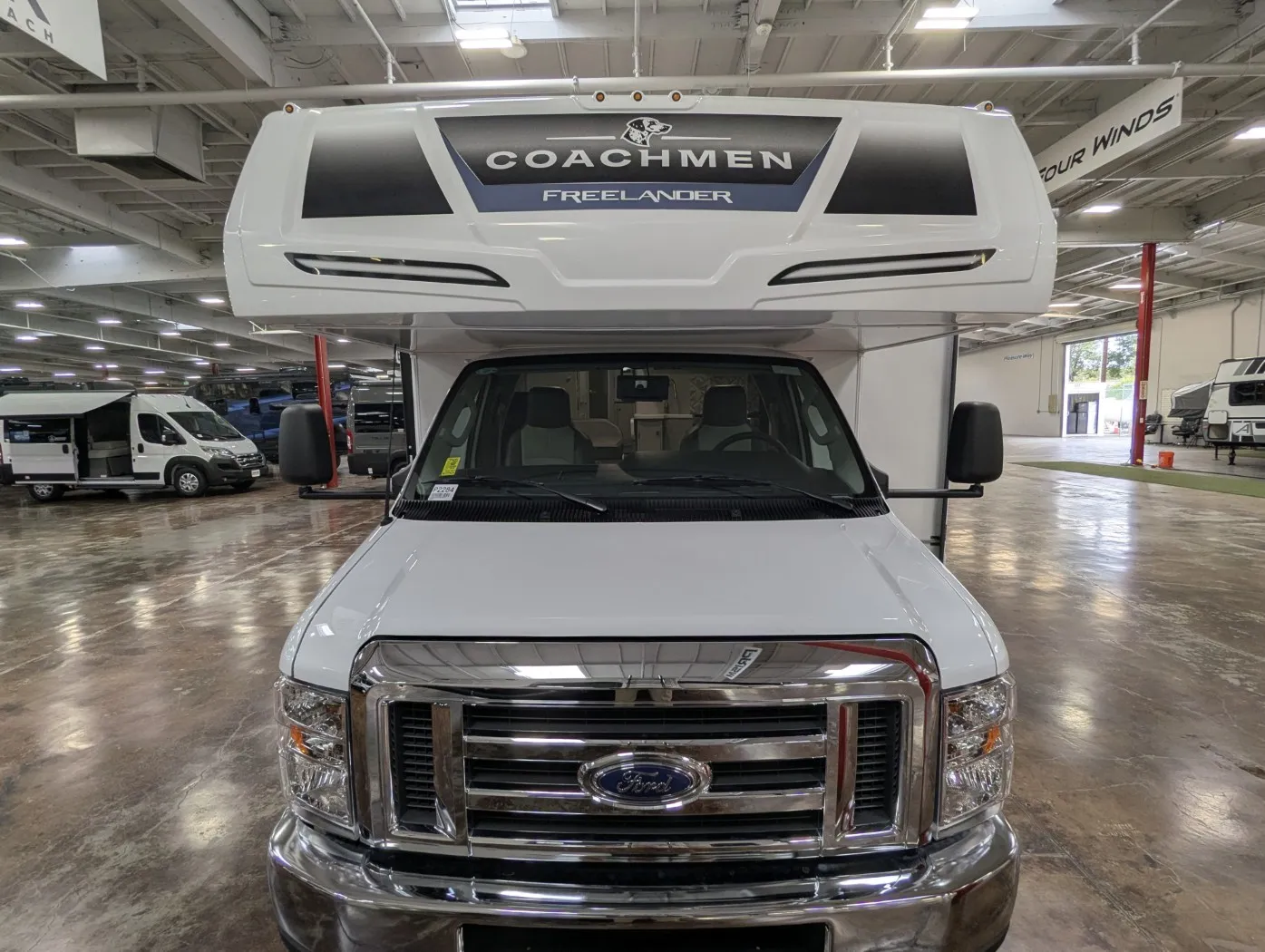 2026 Coachmen Freelander 26DS - Photo 3
