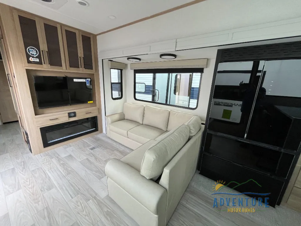 2025 Forest River Sandpiper Destination Trailers 421FKL, Photos photo 7