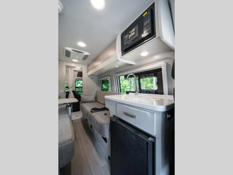 2026 Thor Motor Coach Sanctuary 19A - Photo 4