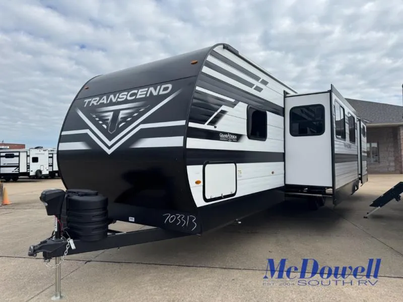 2026 Grand Design Transcend 325BHT - Photo 3