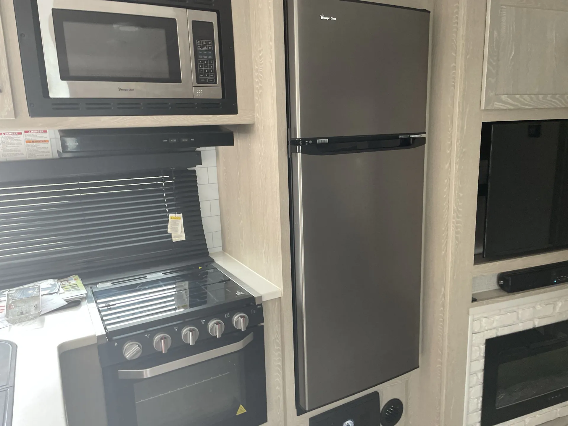 2023 Forest River Rockwood Ultra Lite 2912BS — fridge