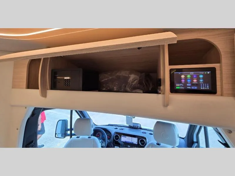 2026 Leisure Travel Vans Unity 24CB - Photo 3