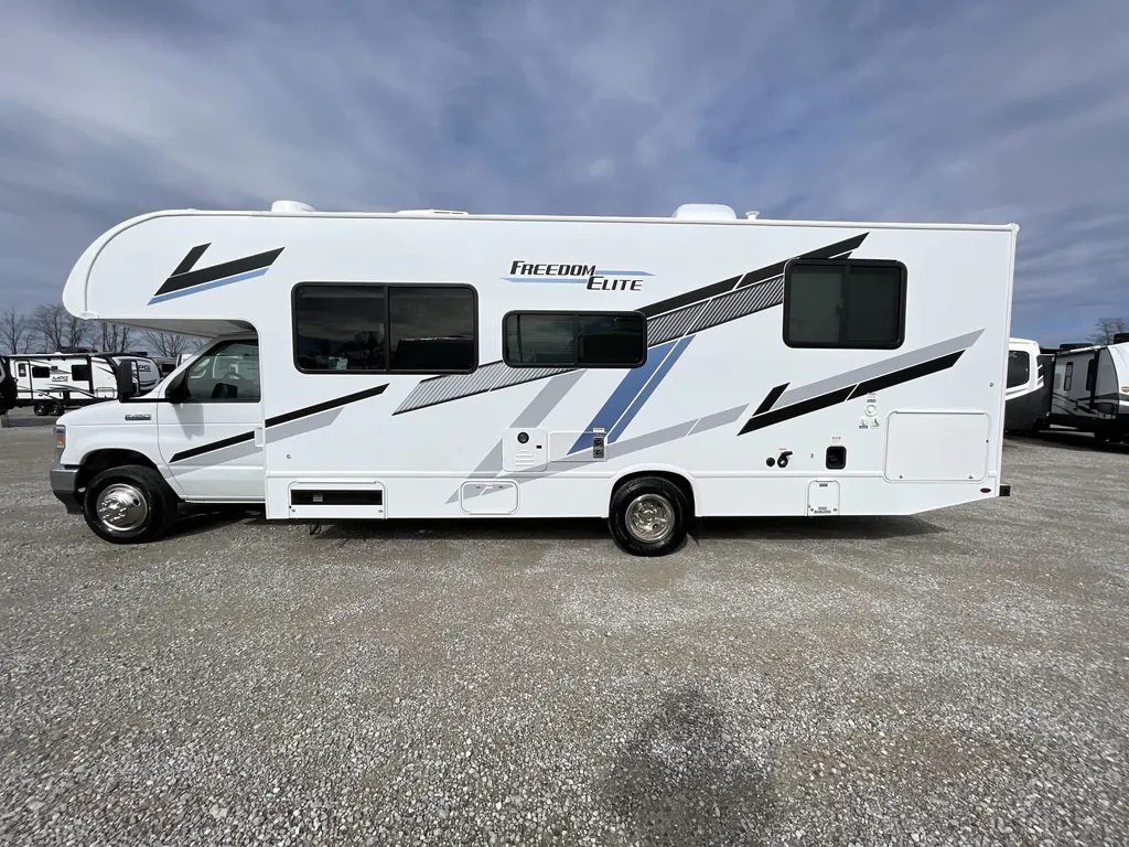 2026 Thor Motor Coach Freedom Elite 28HZ, Photos photo 6