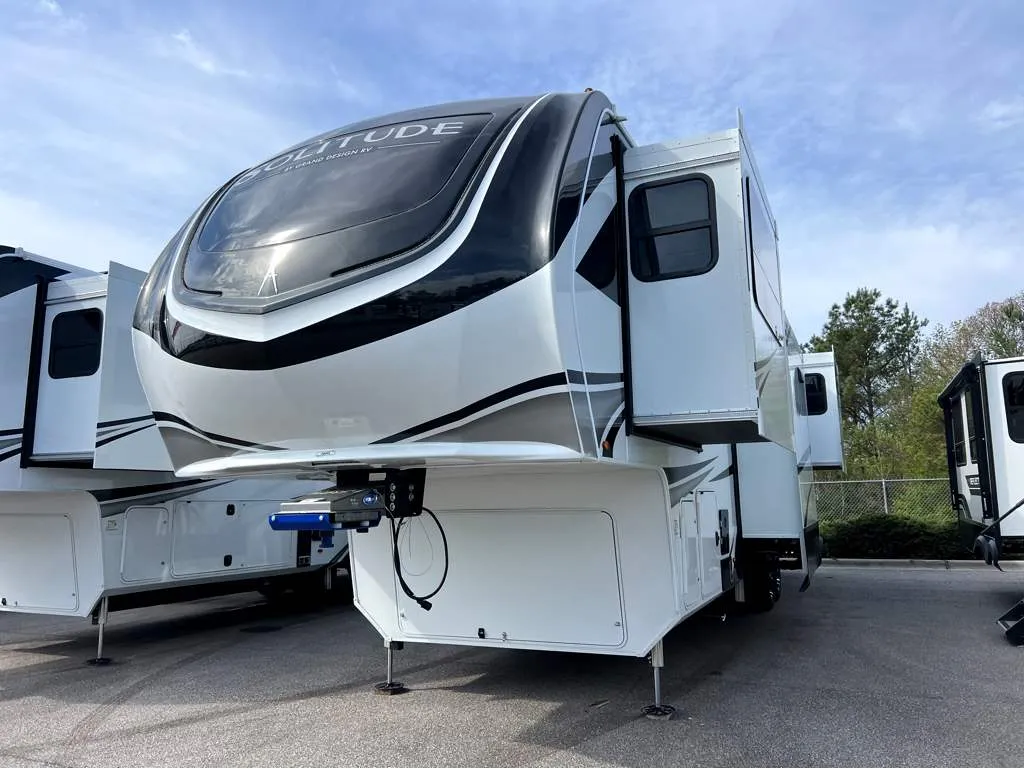 2026 Grand Design Solitude 380FL - Photo 3