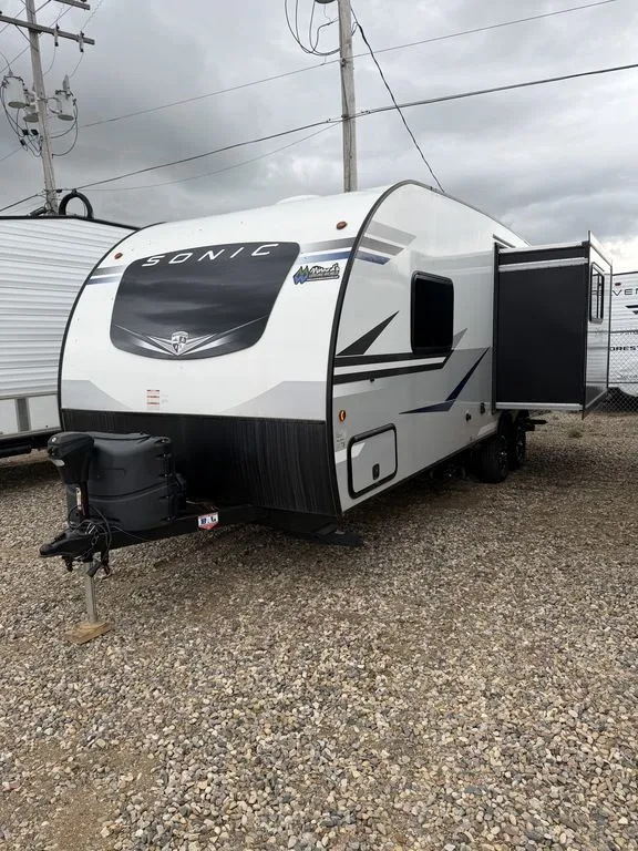 2022 Venture RV Sonic SN231VRK - Photo 4