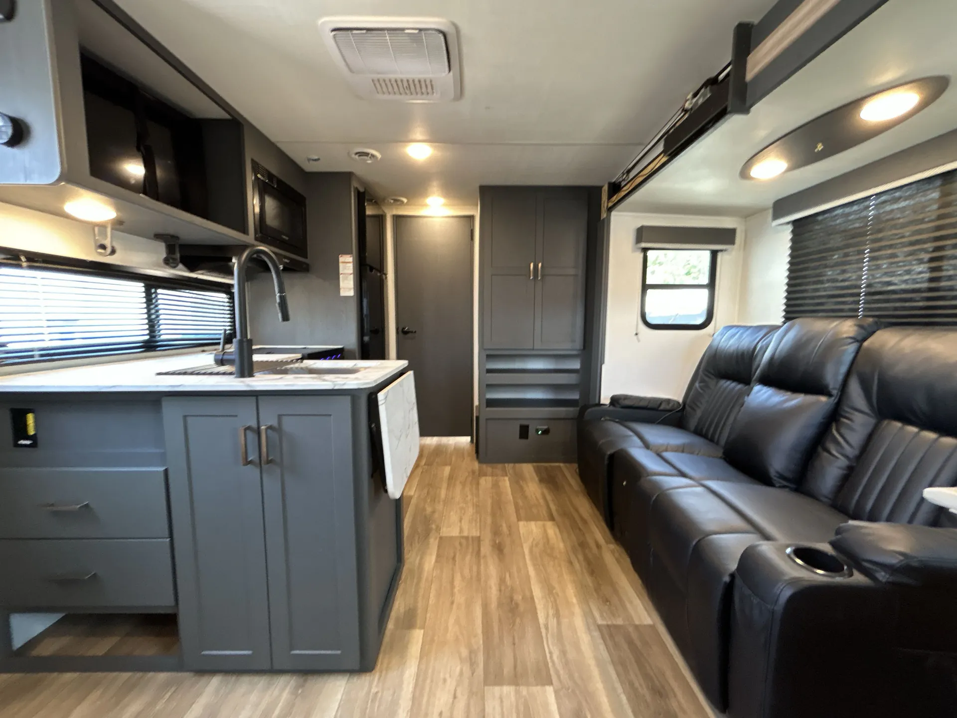 2024 Keystone Bullet Crossfire 1890RB — living area main