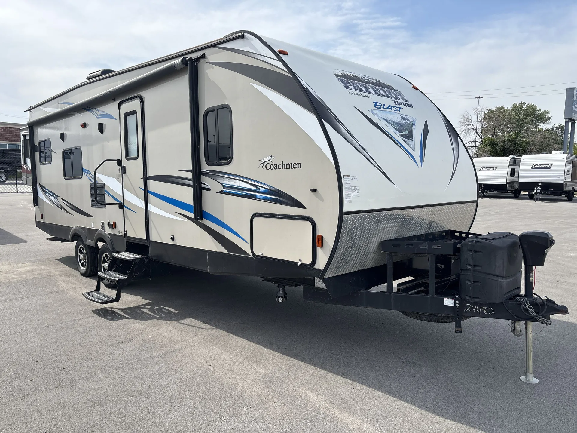 2017 Coachmen Freedom Express Blast 271 BL - Photo 2