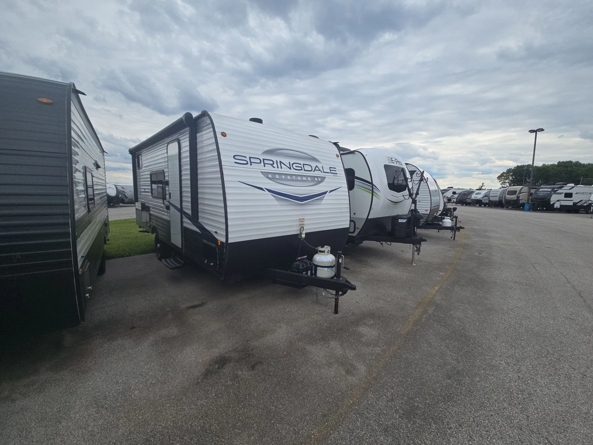 2024 Keystone Springdale 1810BH - Photo 2