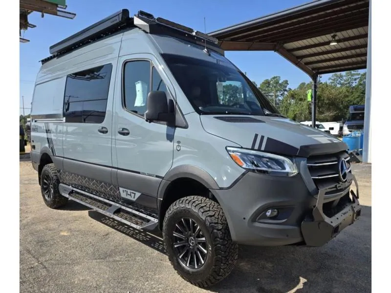 2026 Remote Van Oasis 144WB - Main photo