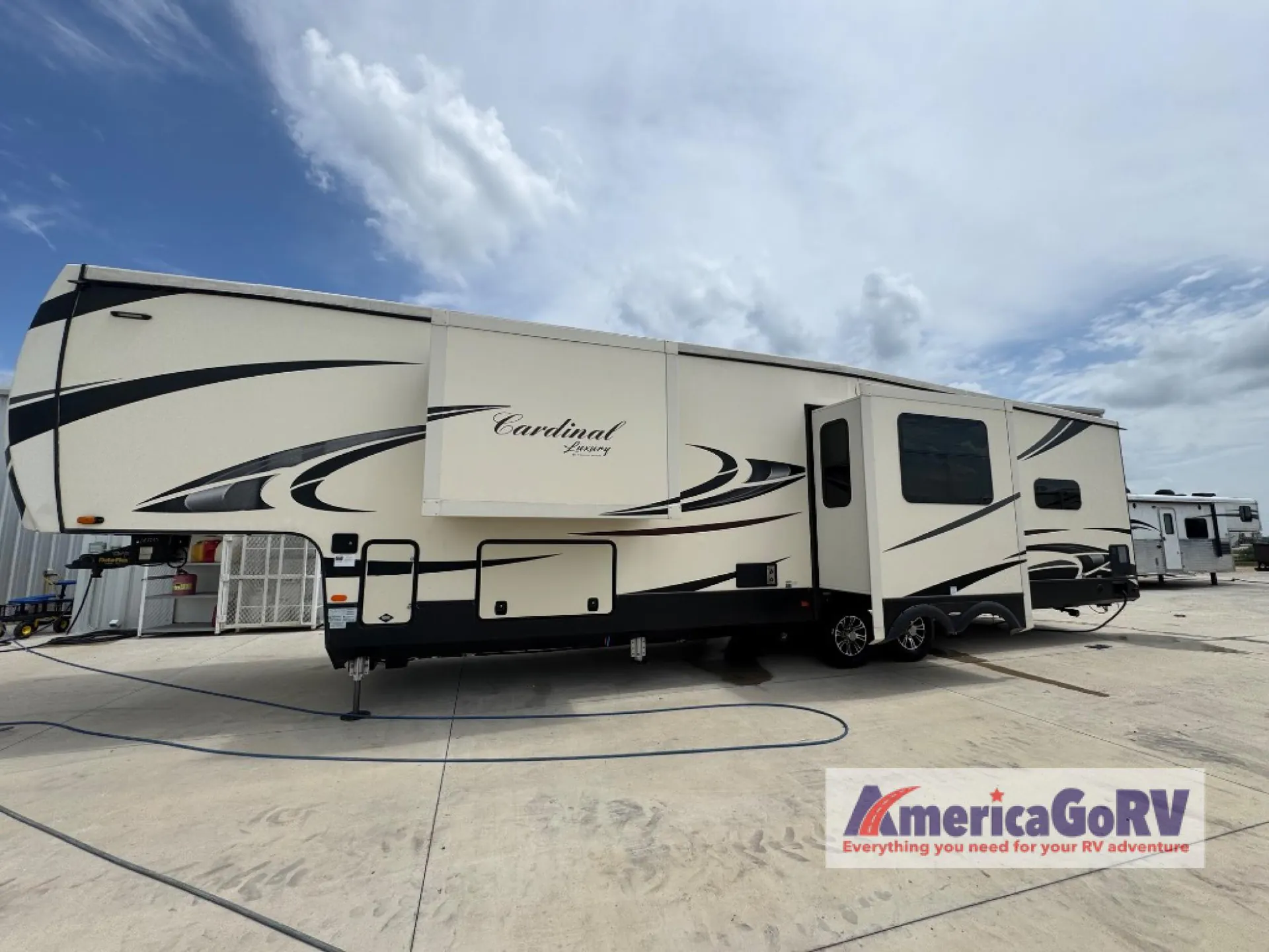 2020 Forest River Cardinal Luxury 390FBX - Photo 4
