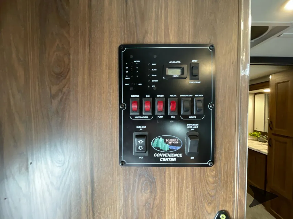 2020 Forest River Sunseeker 3040DS, Photos photo 45