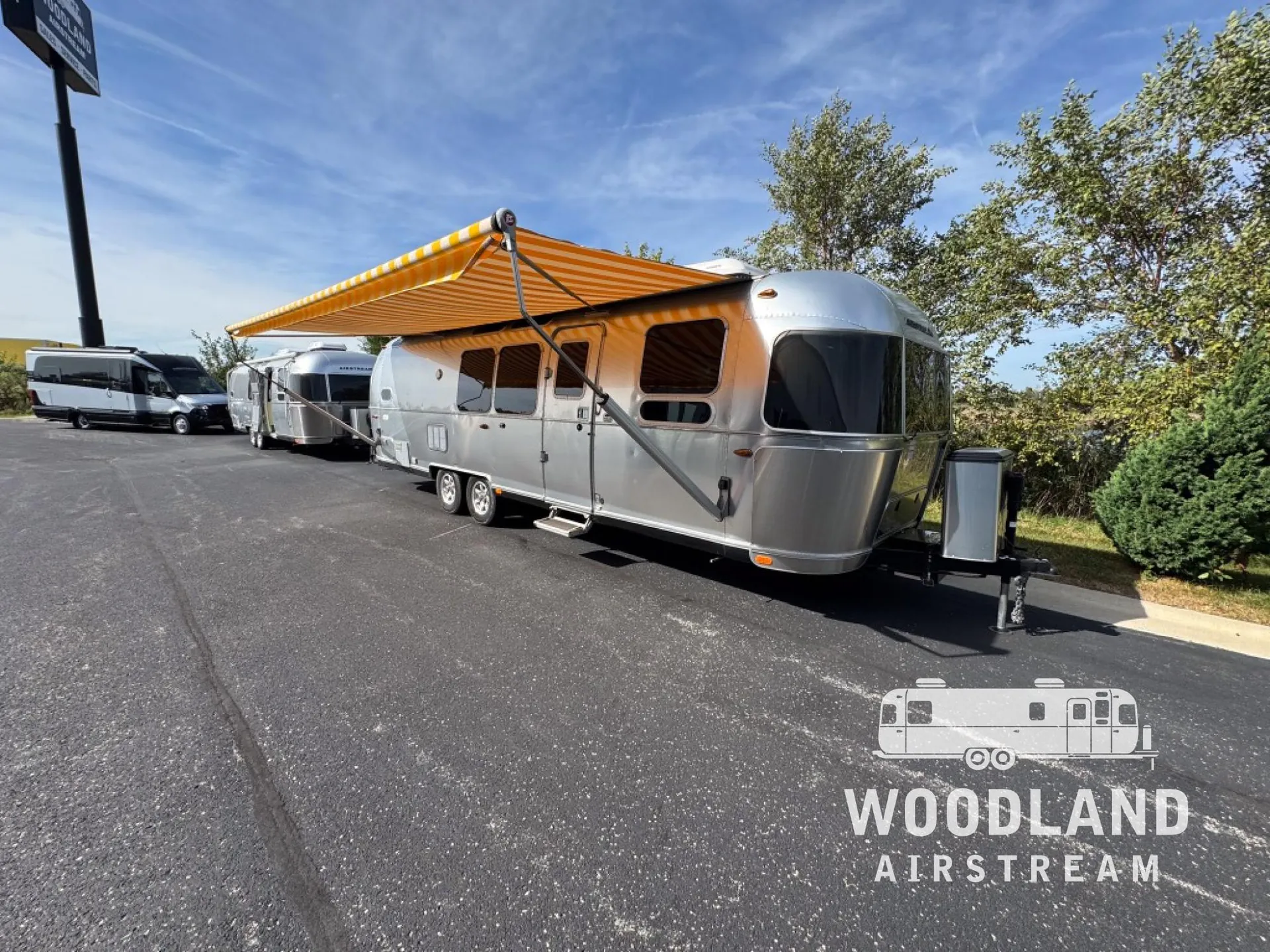 2020 Airstream Flying Cloud 30FB Bunk - Photo 4