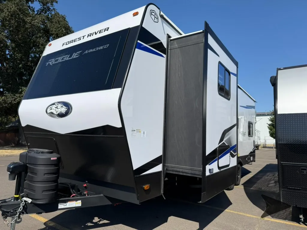 2026 Forest River Vengeance Rogue Armored 25L141, Photos photo 6