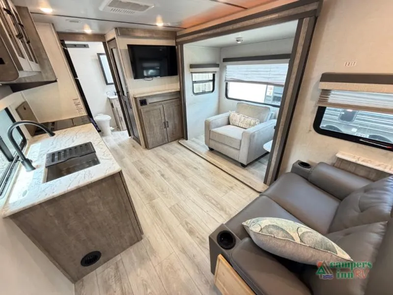 2023 Forest River Surveyor Legend 252RBLE - Photo 3